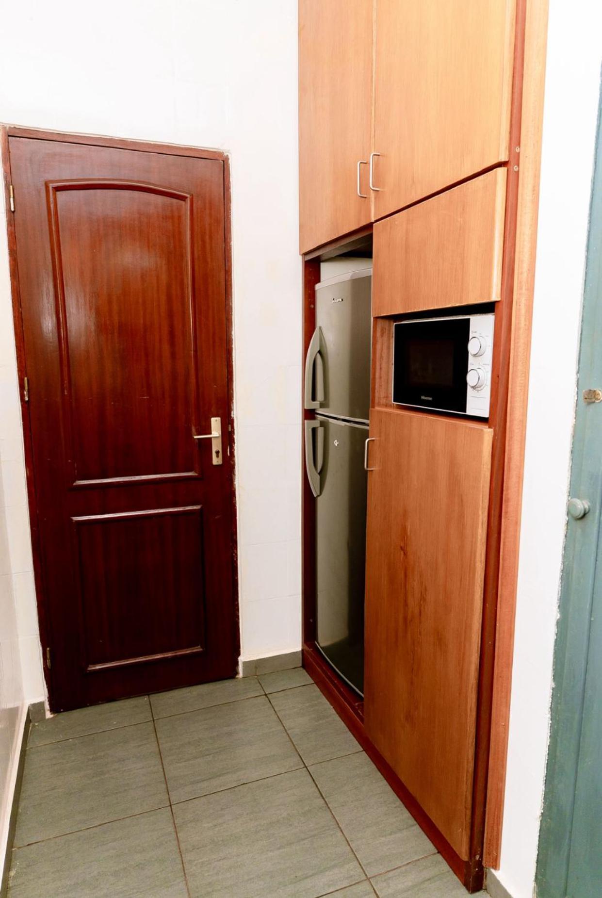 Ros'Appart Yaounde Ngoại thất bức ảnh